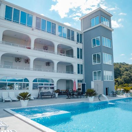 Apartments Gjenashaj Ούλτσιν Εξωτερικό φωτογραφία