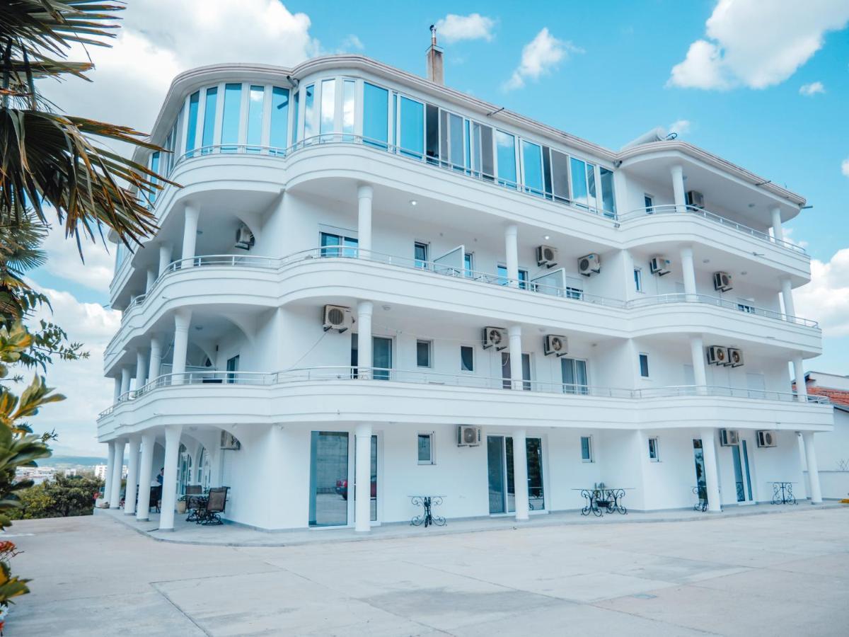 Apartments Gjenashaj Ούλτσιν Εξωτερικό φωτογραφία