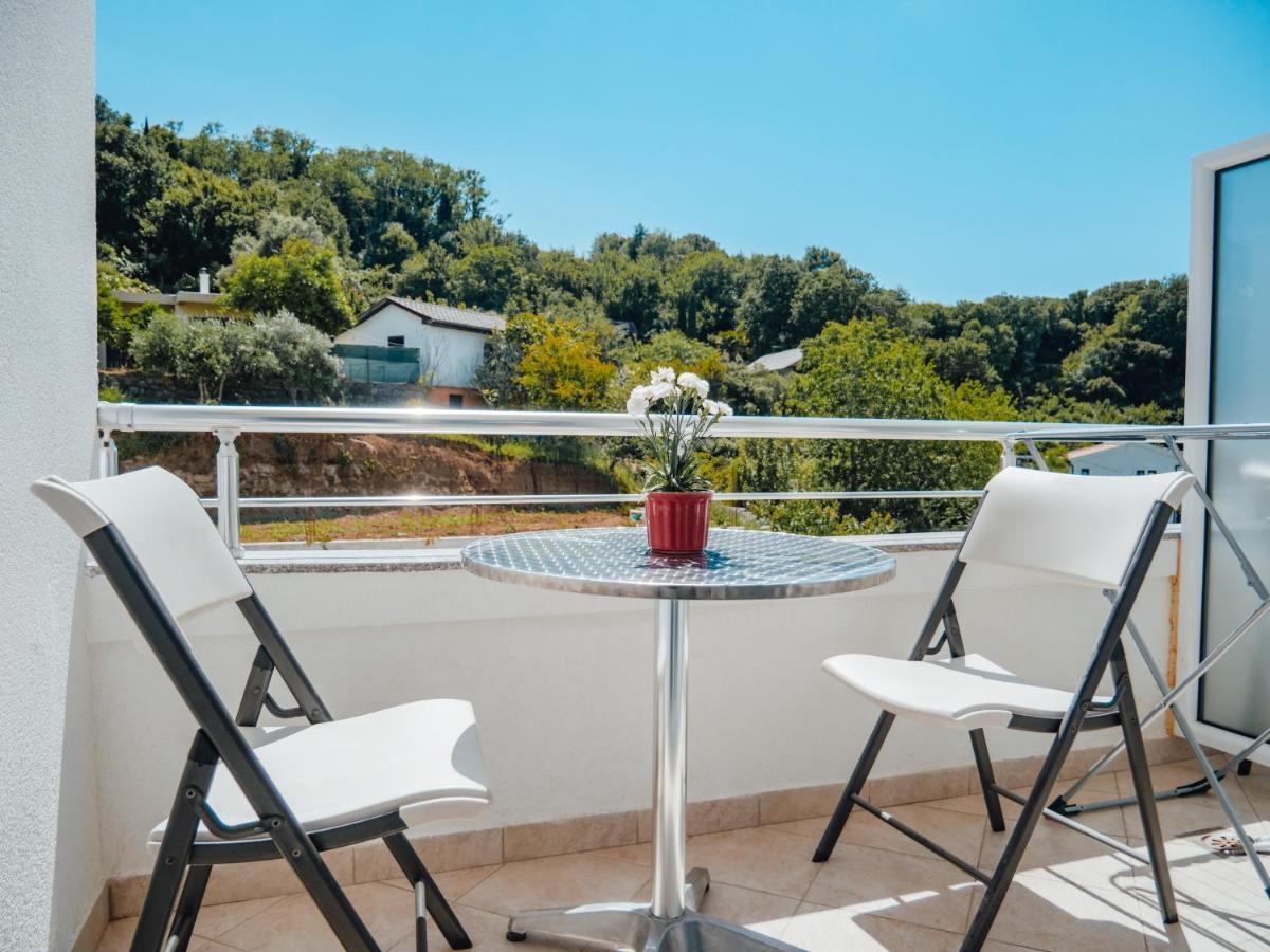 Apartments Gjenashaj Ούλτσιν Εξωτερικό φωτογραφία