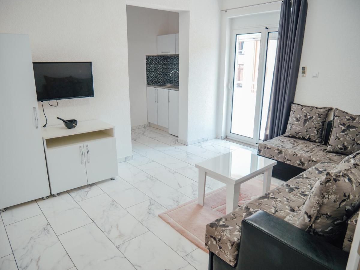 Apartments Gjenashaj Ούλτσιν Εξωτερικό φωτογραφία