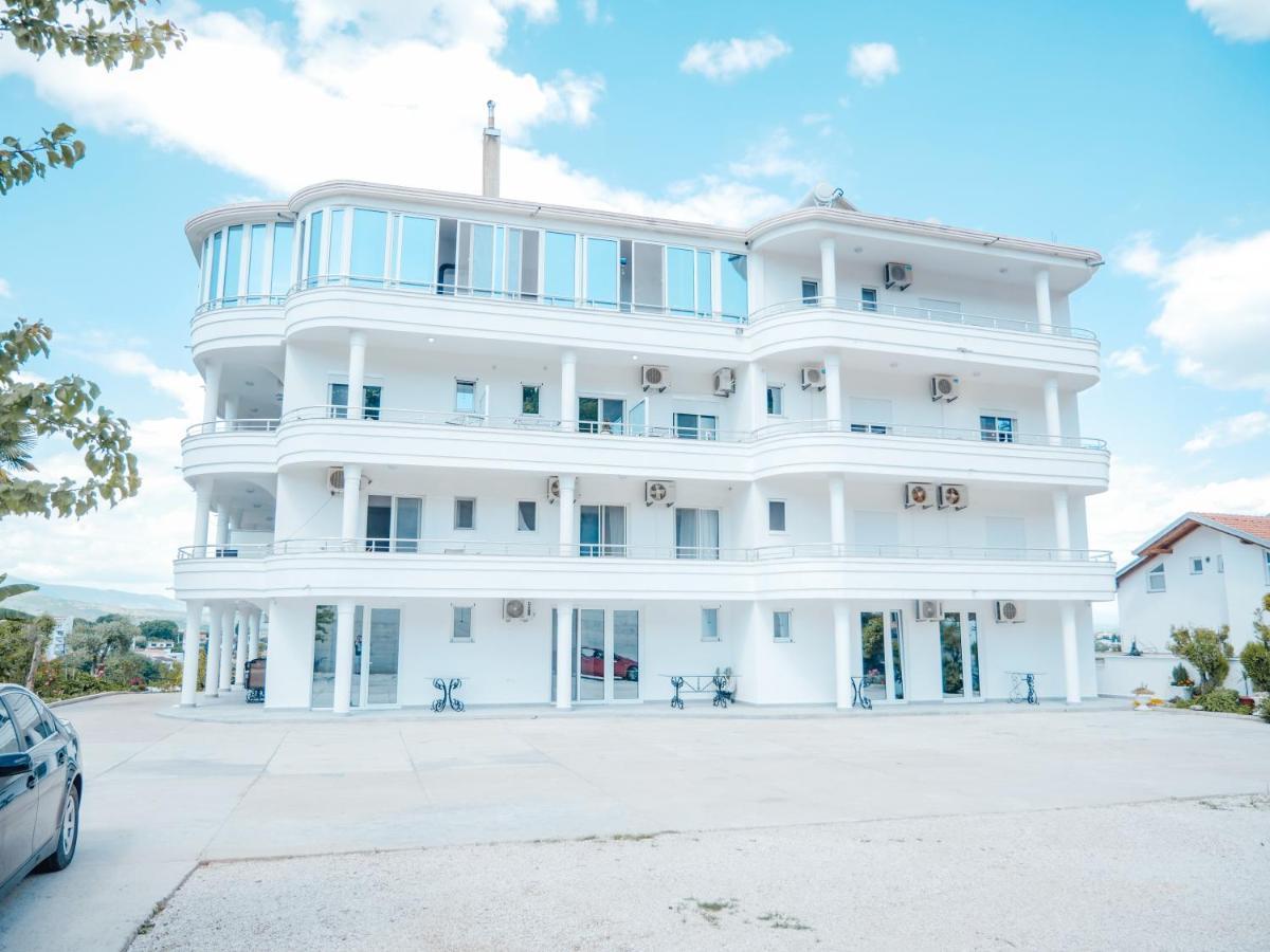 Apartments Gjenashaj Ούλτσιν Εξωτερικό φωτογραφία